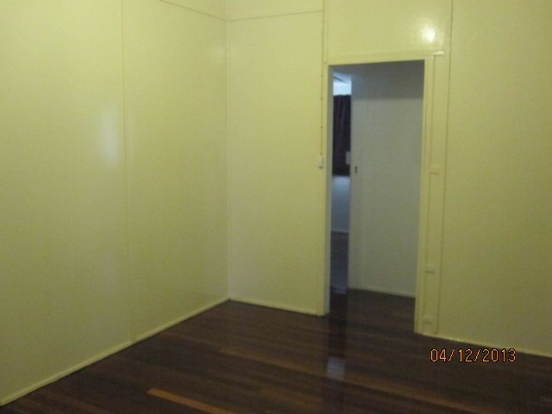 11 Arthur St, Gayndah QLD 4625