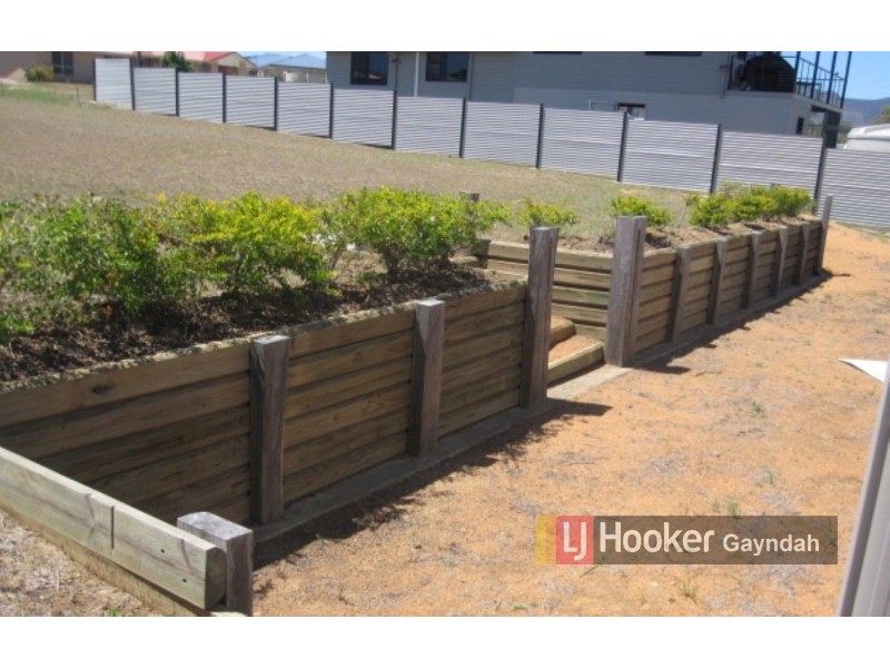 20 Horton St, Biggenden QLD 4621