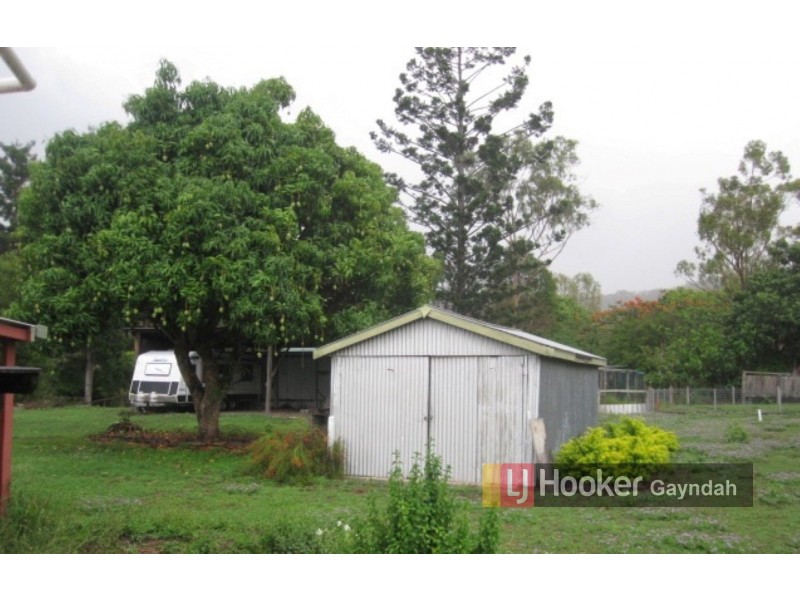 94 Heusman St, Mount Perry QLD 4671