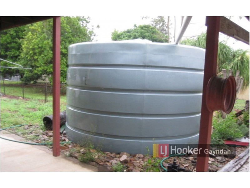 94 Heusman St, Mount Perry QLD 4671