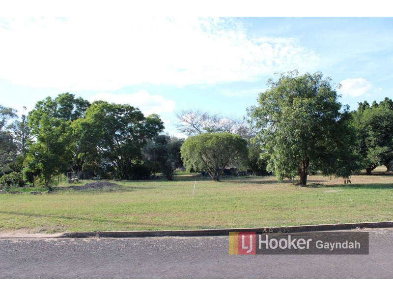 7 Cordelia St, Gayndah QLD 4625