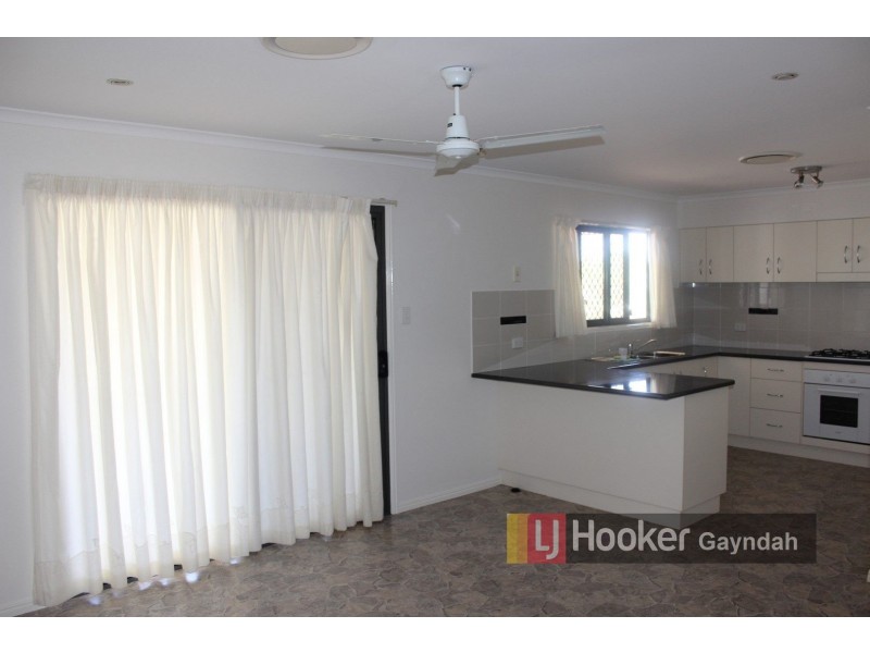 21 Porter St, Gayndah QLD 4625