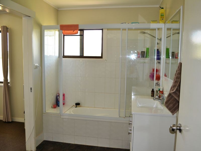 75 Gayndah Mundubbera Rd, Gayndah QLD 4625