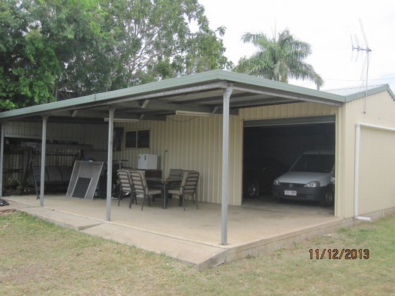 1 Tony Lutvey Street, Gayndah QLD 4625