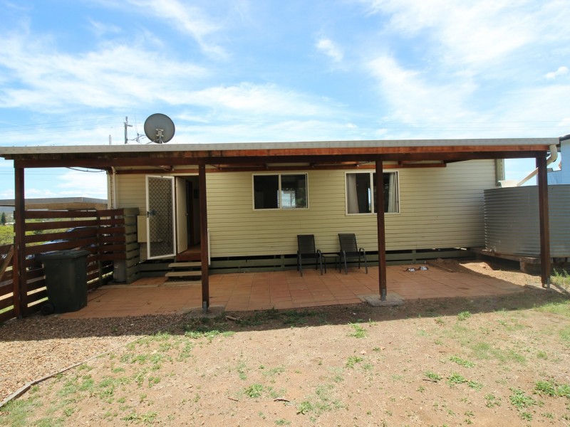 58 Porter Street, Gayndah QLD 4625