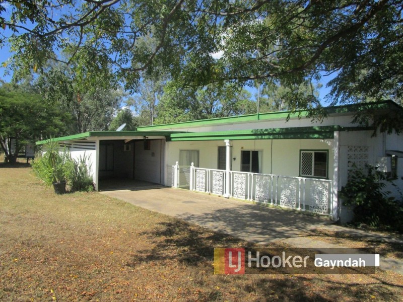 13 – 15 Winifred Cobbo St, Gayndah QLD 4625