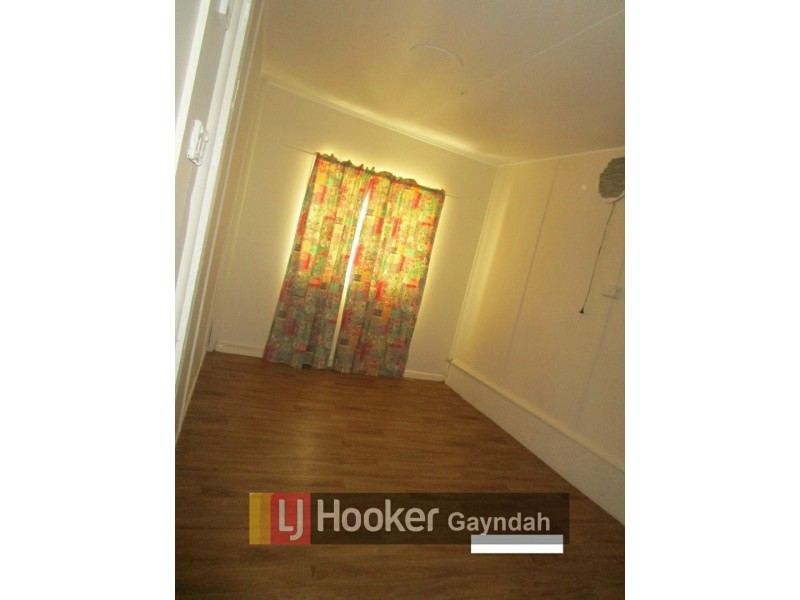 13 – 15 Winifred Cobbo St, Gayndah QLD 4625