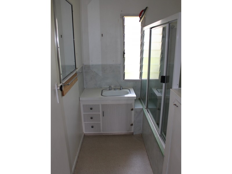 53 Fielding  Street, Gayndah QLD 4625