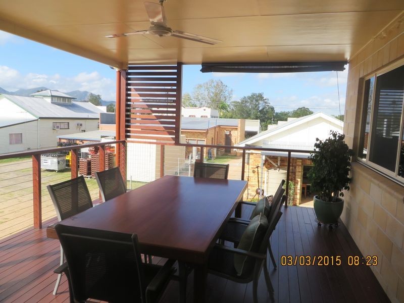25 Edward St, Biggenden QLD 4621
