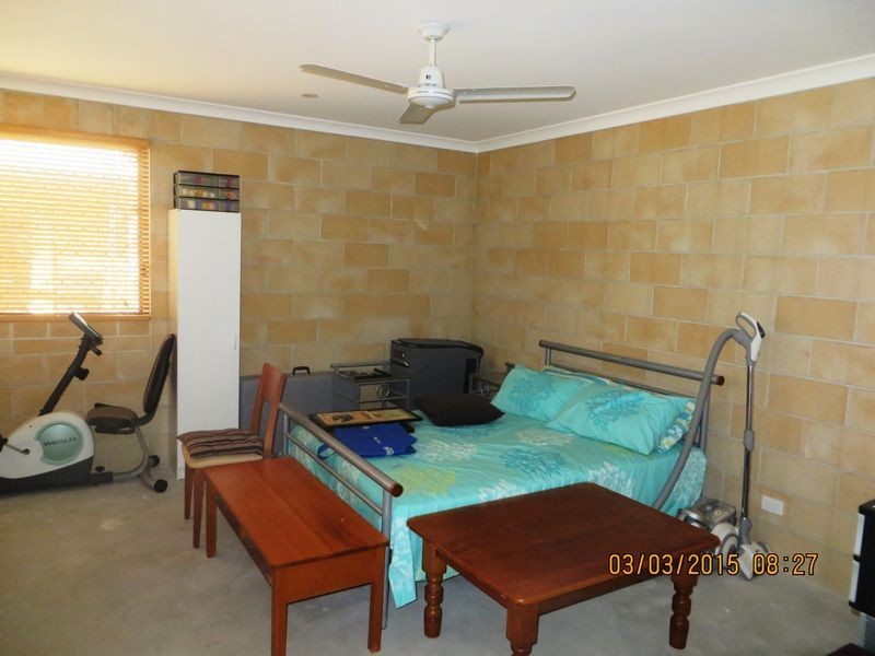 25 Edward St, Biggenden QLD 4621
