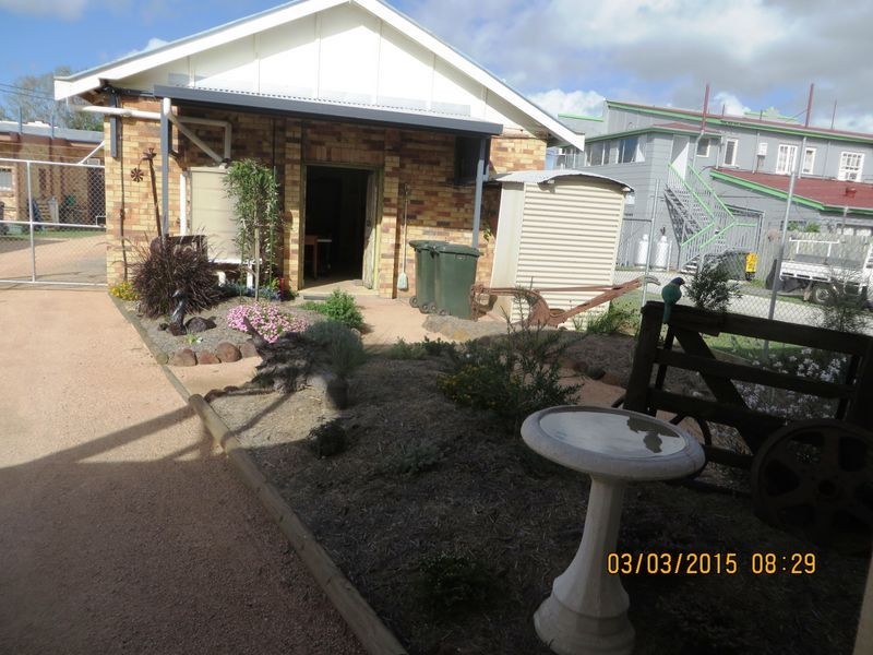 25 Edward St, Biggenden QLD 4621