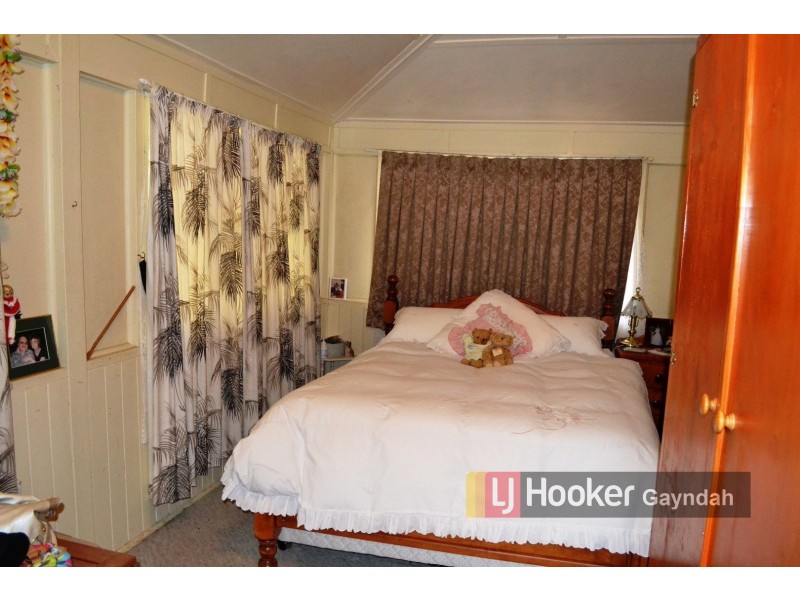 4 Seeney Street, Gayndah QLD 4625