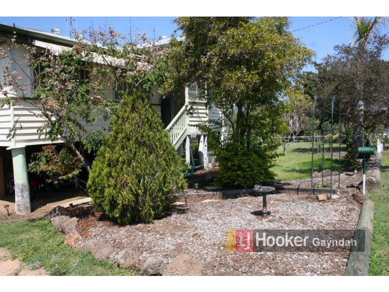 4 Seeney Street, Gayndah QLD 4625