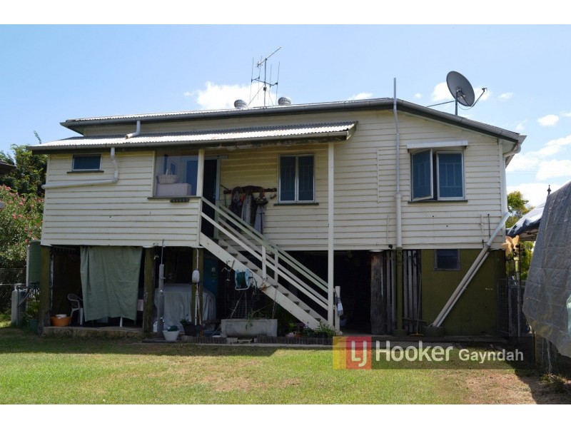4 Seeney Street, Gayndah QLD 4625