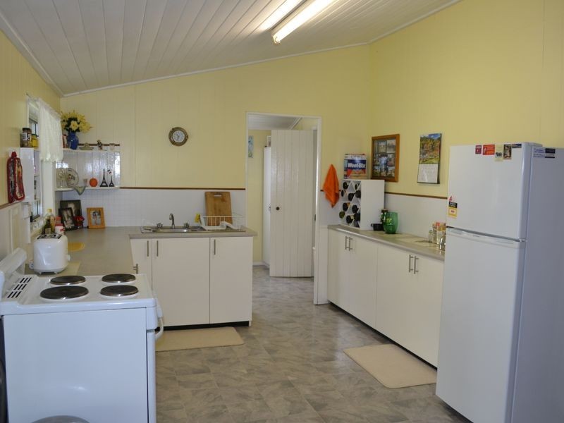 2 Porter St, Gayndah QLD 4625