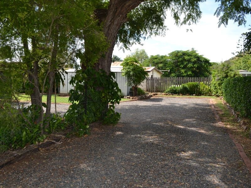2 Porter St, Gayndah QLD 4625