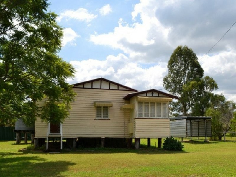 35 Cordelia St, Gayndah QLD 4625