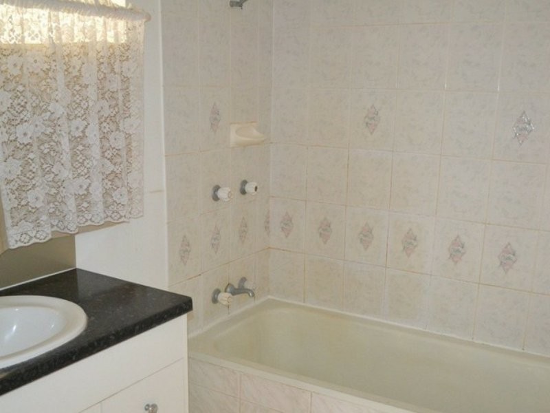 35 Cordelia St, Gayndah QLD 4625