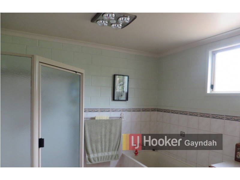 25 Nette St, Biggenden QLD 4621