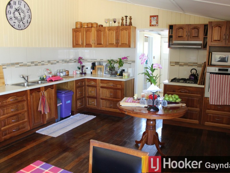 421 Wigton Rd, Gayndah QLD 4625