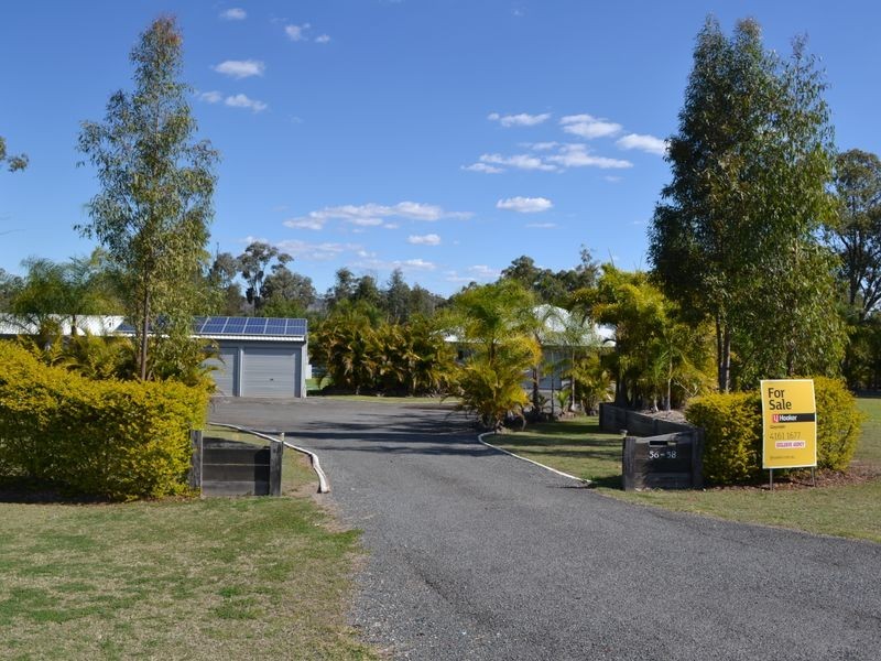 56-58 Adelong St, Gayndah QLD 4625