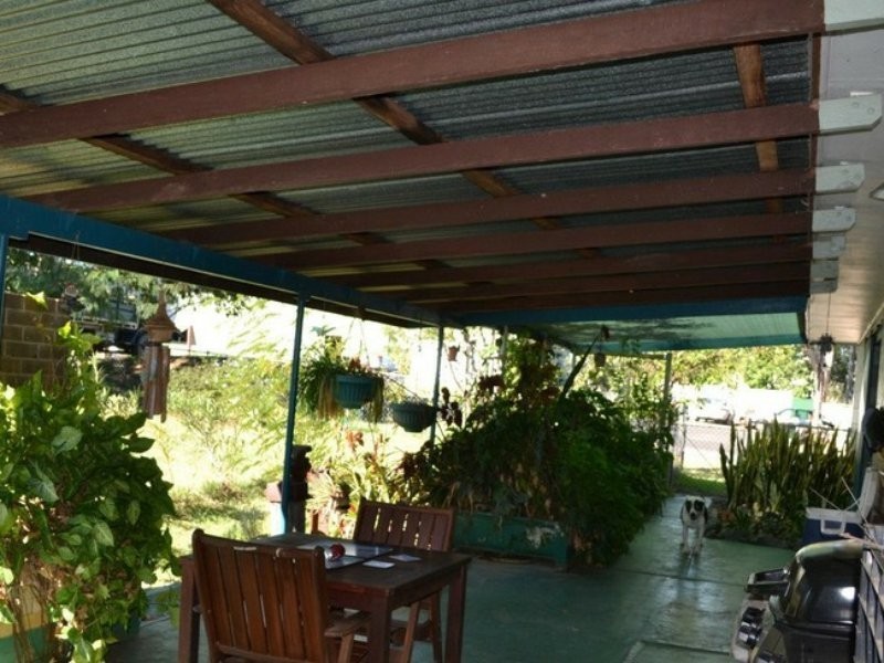 66-68 Dalgangal Rd, Gayndah QLD 4625