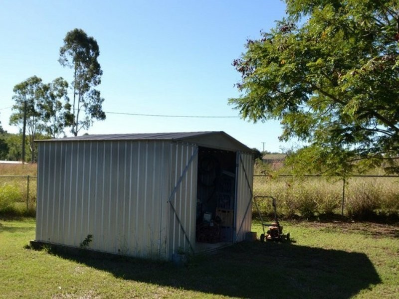 66-68 Dalgangal Rd, Gayndah QLD 4625