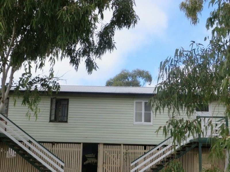 25 Mount Rose St, Eidsvold QLD 4627