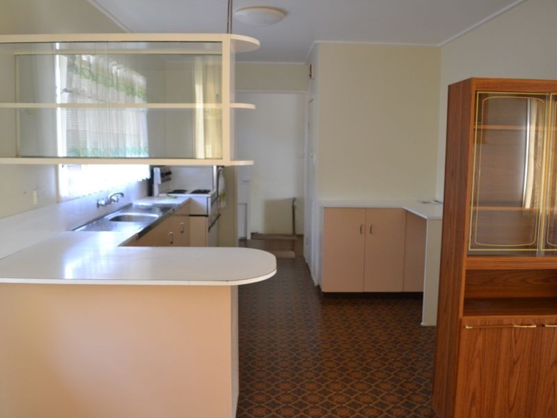 9 Maud St, Gayndah QLD 4625