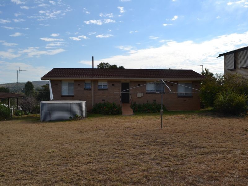 9 Maud St, Gayndah QLD 4625