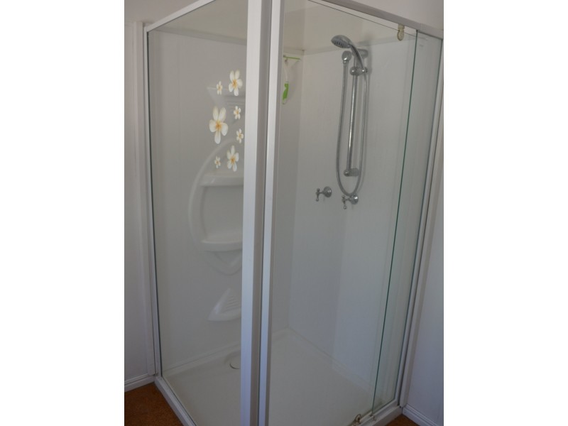 6 Old Maryborough Rd, Gayndah QLD 4625