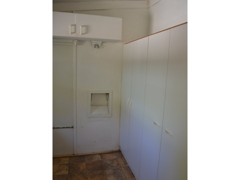 6 Old Maryborough Rd, Gayndah QLD 4625