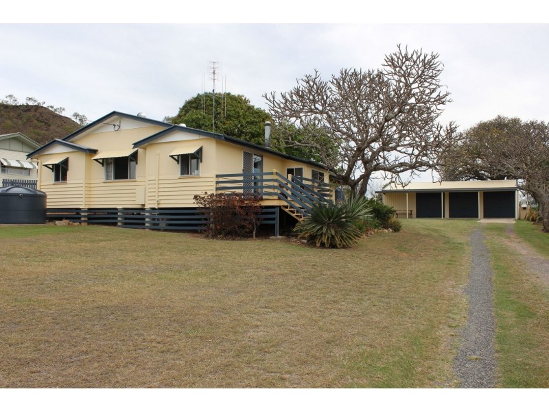 22 Bamboo Street, Gayndah QLD 4625