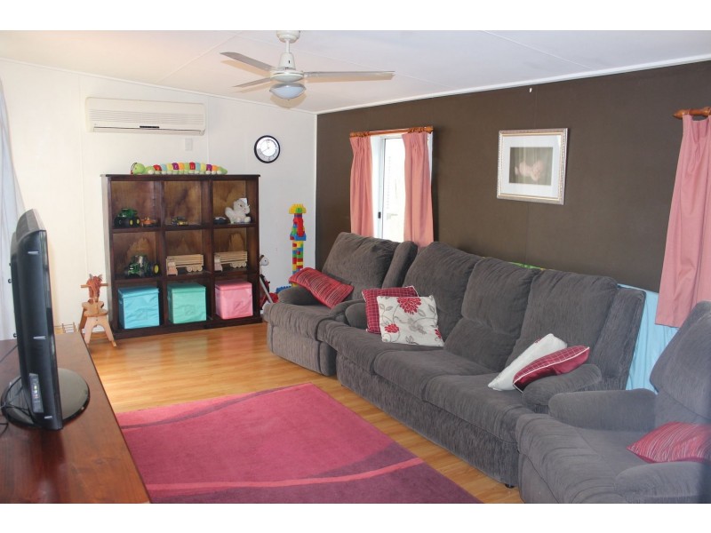 22 Bamboo Street, Gayndah QLD 4625