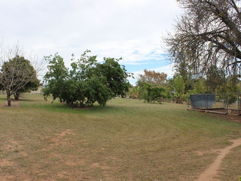 22 Bamboo Street, Gayndah QLD 4625