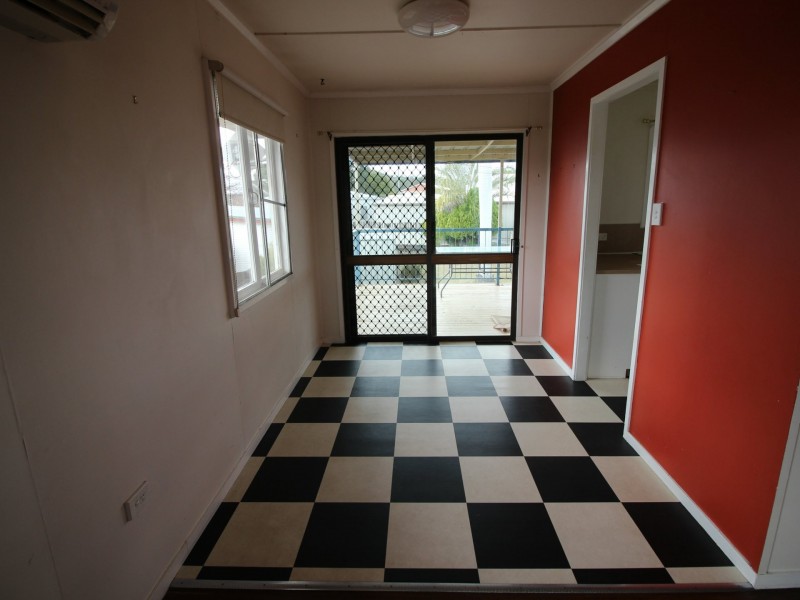 83 Fielding Street, Gayndah QLD 4625