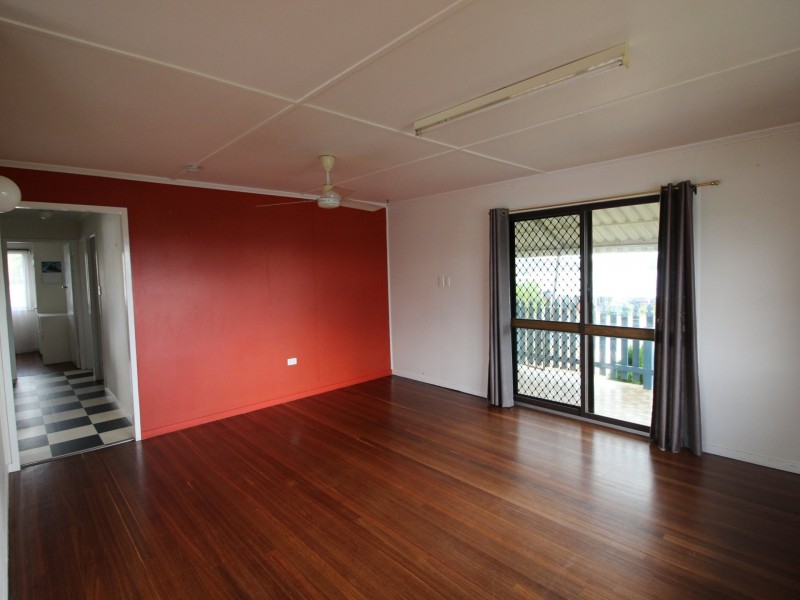 83 Fielding Street, Gayndah QLD 4625