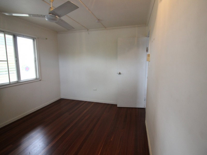 83 Fielding Street, Gayndah QLD 4625