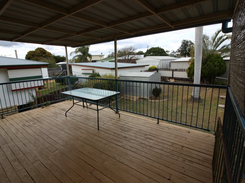83 Fielding Street, Gayndah QLD 4625