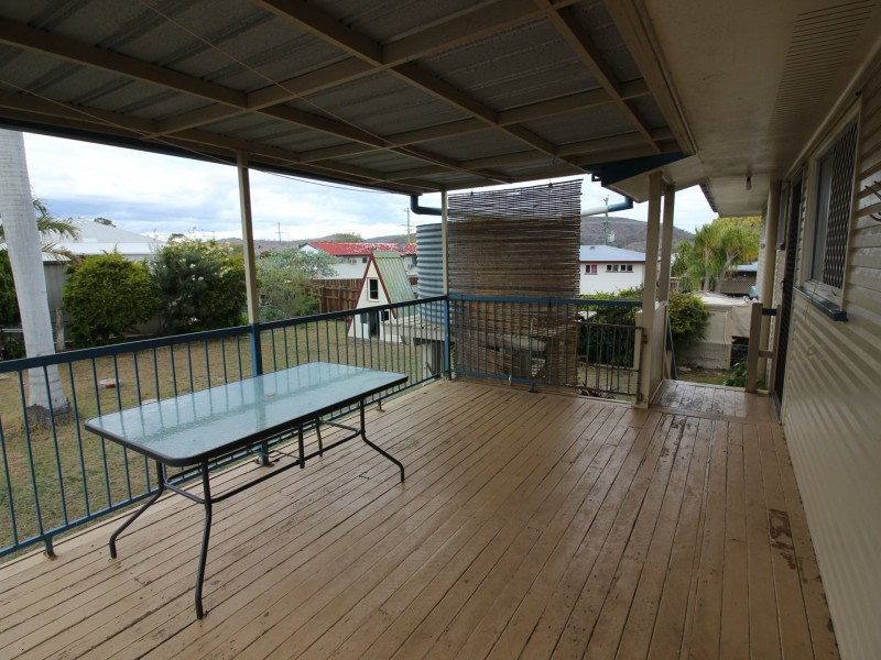 83 Fielding Street, Gayndah QLD 4625