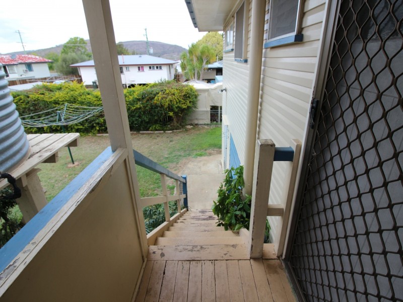 83 Fielding Street, Gayndah QLD 4625