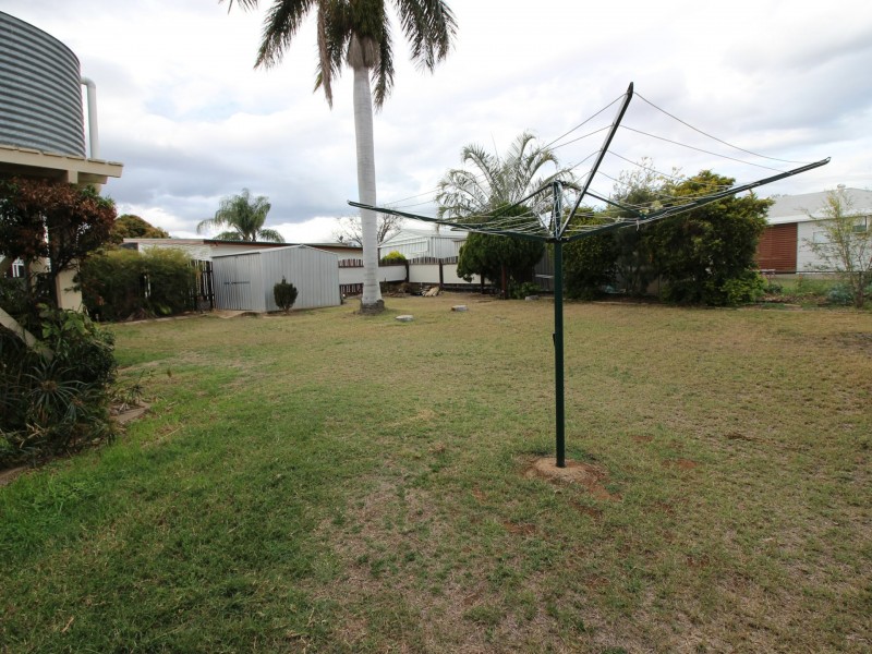 83 Fielding Street, Gayndah QLD 4625