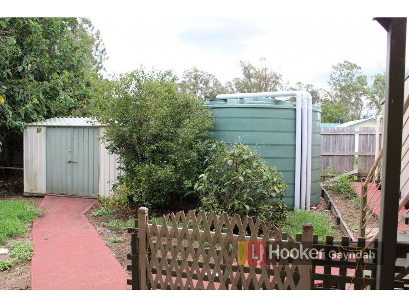 12 Elizabeth Street, Biggenden QLD 4621