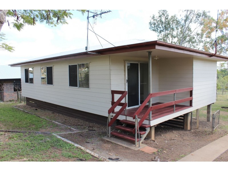 43 Porter Street, Gayndah QLD 4625