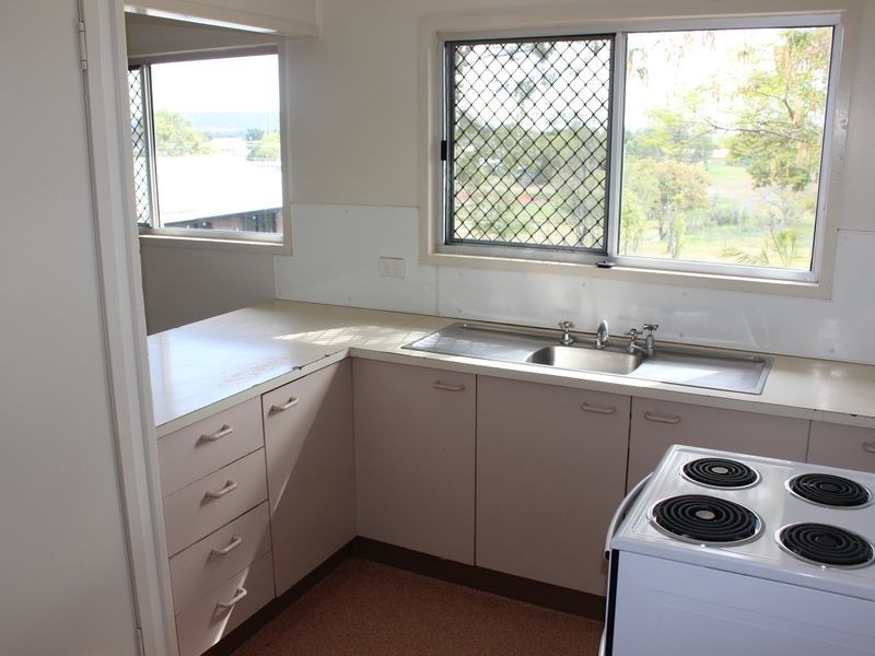 43 Porter Street, Gayndah QLD 4625