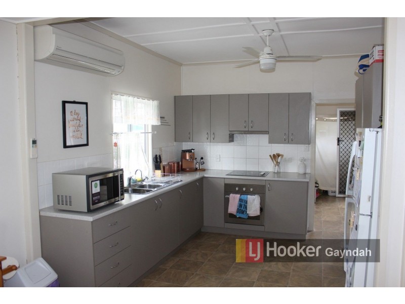 9 Porter Street, Gayndah QLD 4625