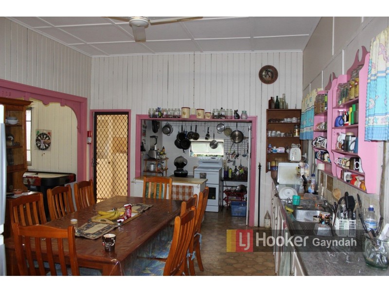 12 Queen Street, Gayndah QLD 4625
