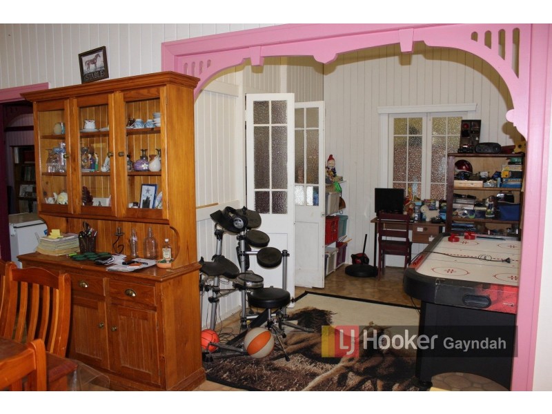 12 Queen Street, Gayndah QLD 4625