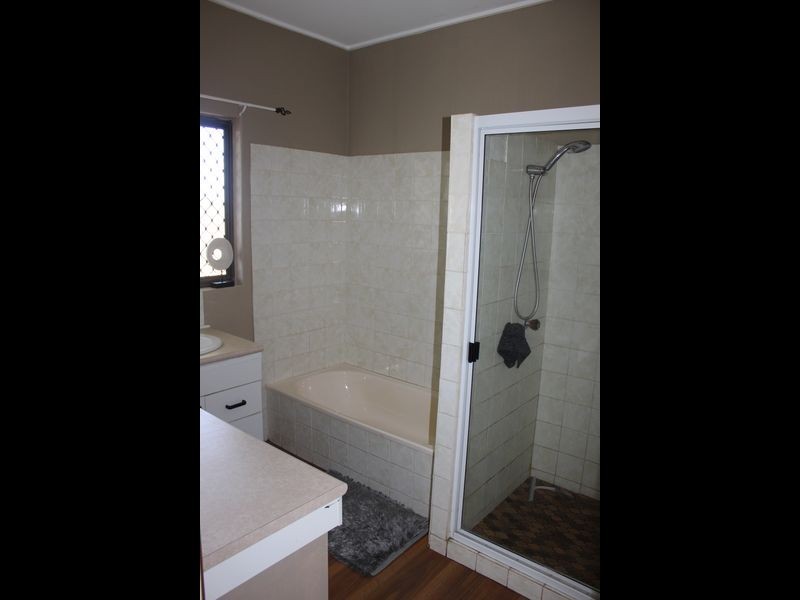 5 East Maud Street, Gayndah QLD 4625