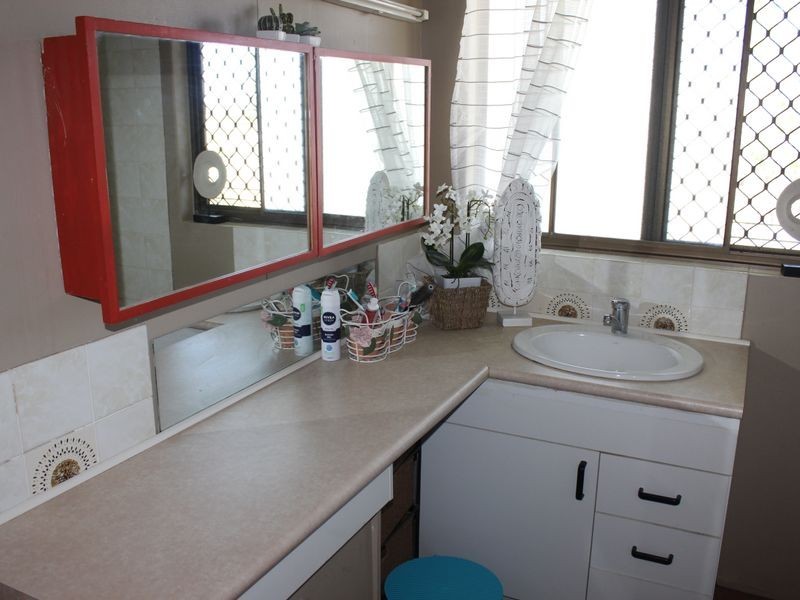 5 East Maud Street, Gayndah QLD 4625